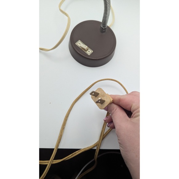 Vintage Brown Metal Gooseneck Desk Lamp Mid Century Modern Adjustable  Light - Picture 7 of 9